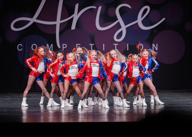 Davis Dance Academy – Where technique and movement fuse