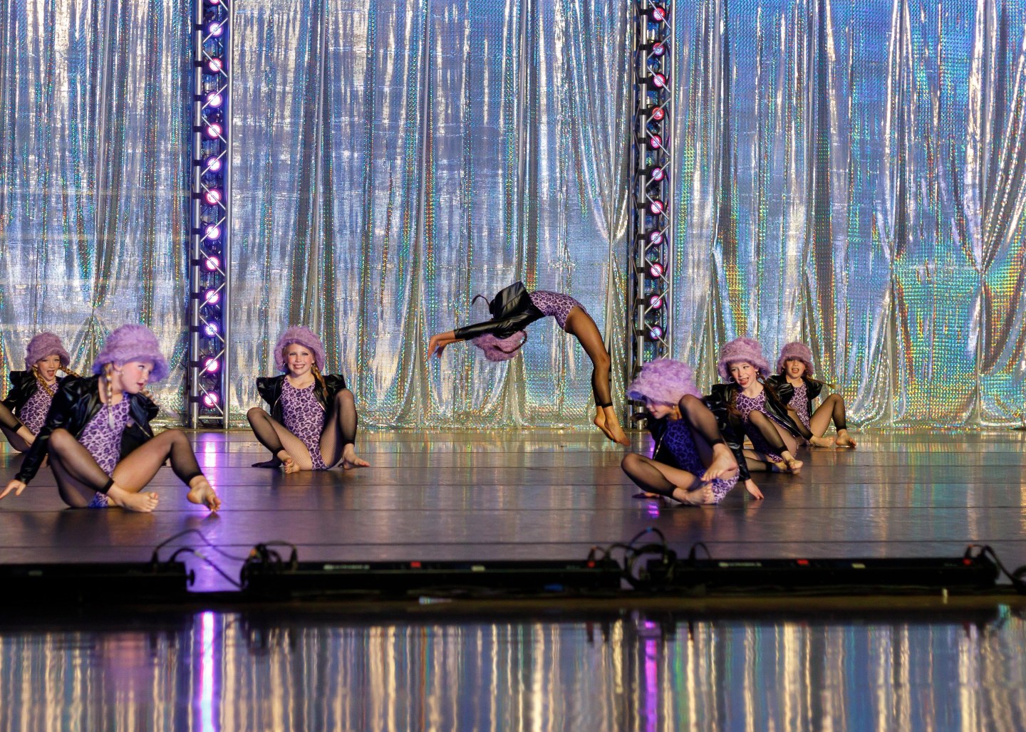 Davis Dance Academy – Where technique and movement fuse